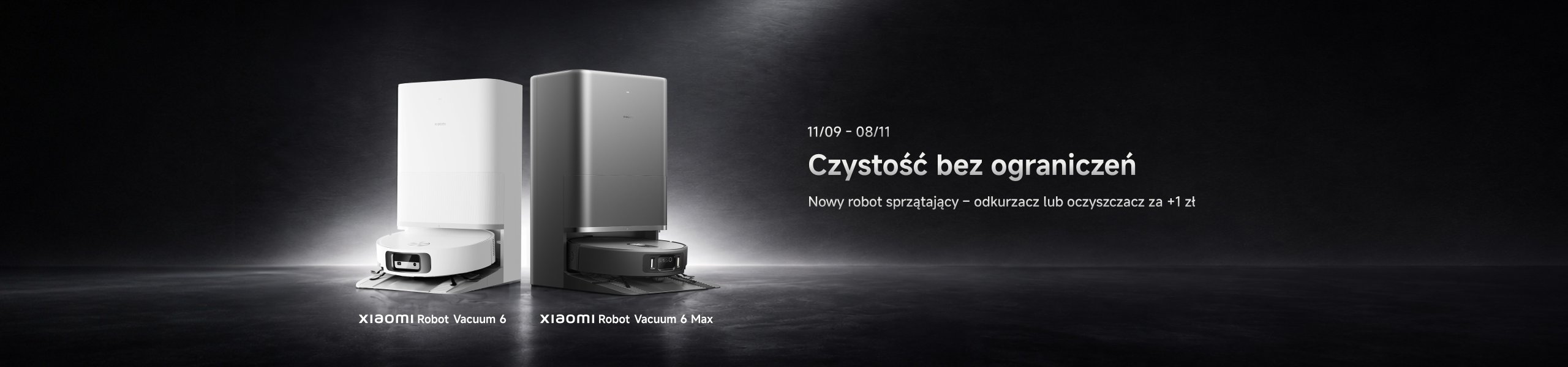 Zestaw produktów elektronicznych, w tym duży telewizor, kilka modeli telefonów, tablet, smartwatch, hulajnoga i jedno białe urządzenie, na tle jasnoniebieskiego nieba.