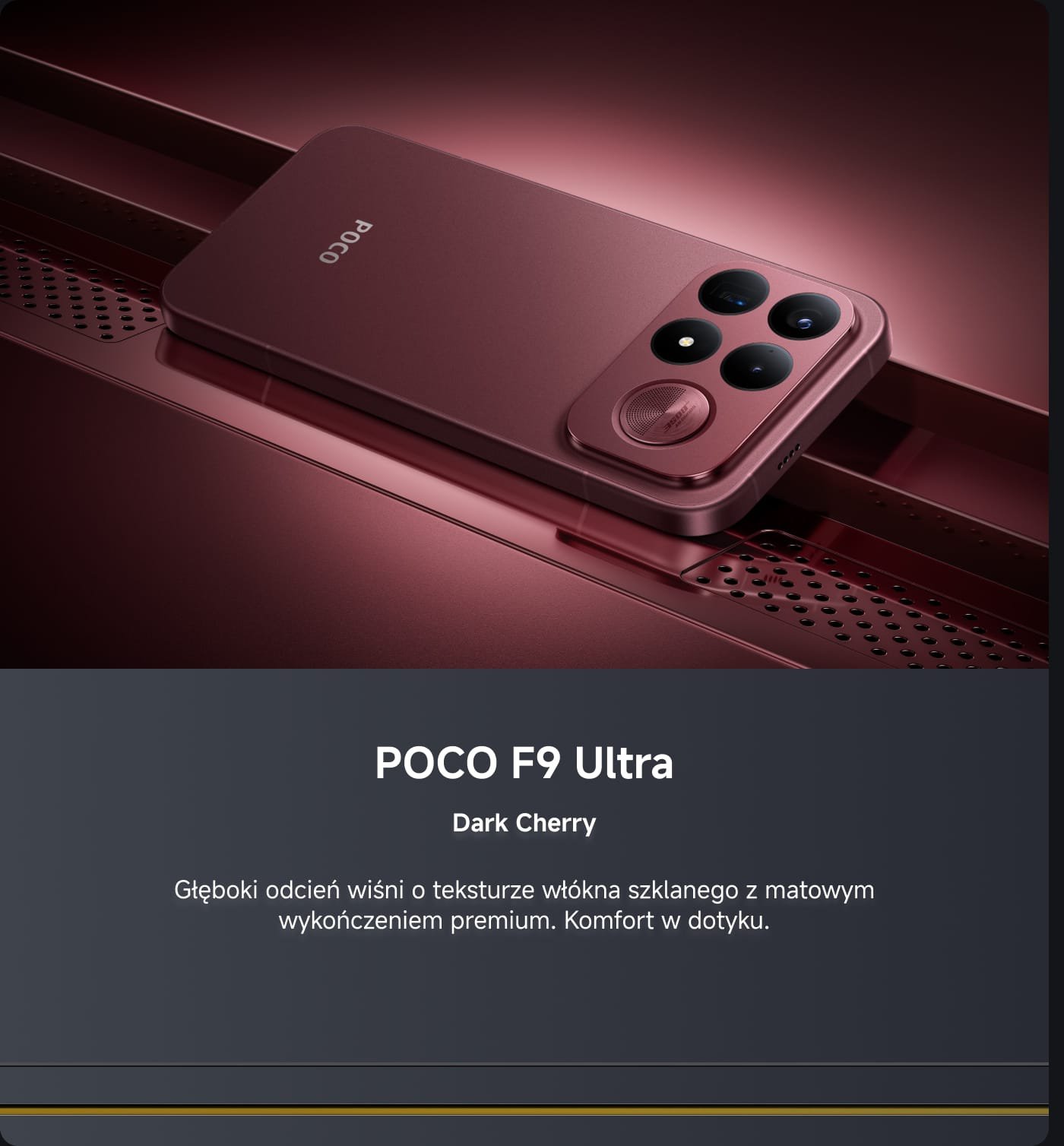 Telefon POCO F9 Ultra, w kolorze głębokiej wiśni, prezentuje wysokiej jakości teksturę szkła i matową powierzchnię, a jego dotyk jest przyjemny.