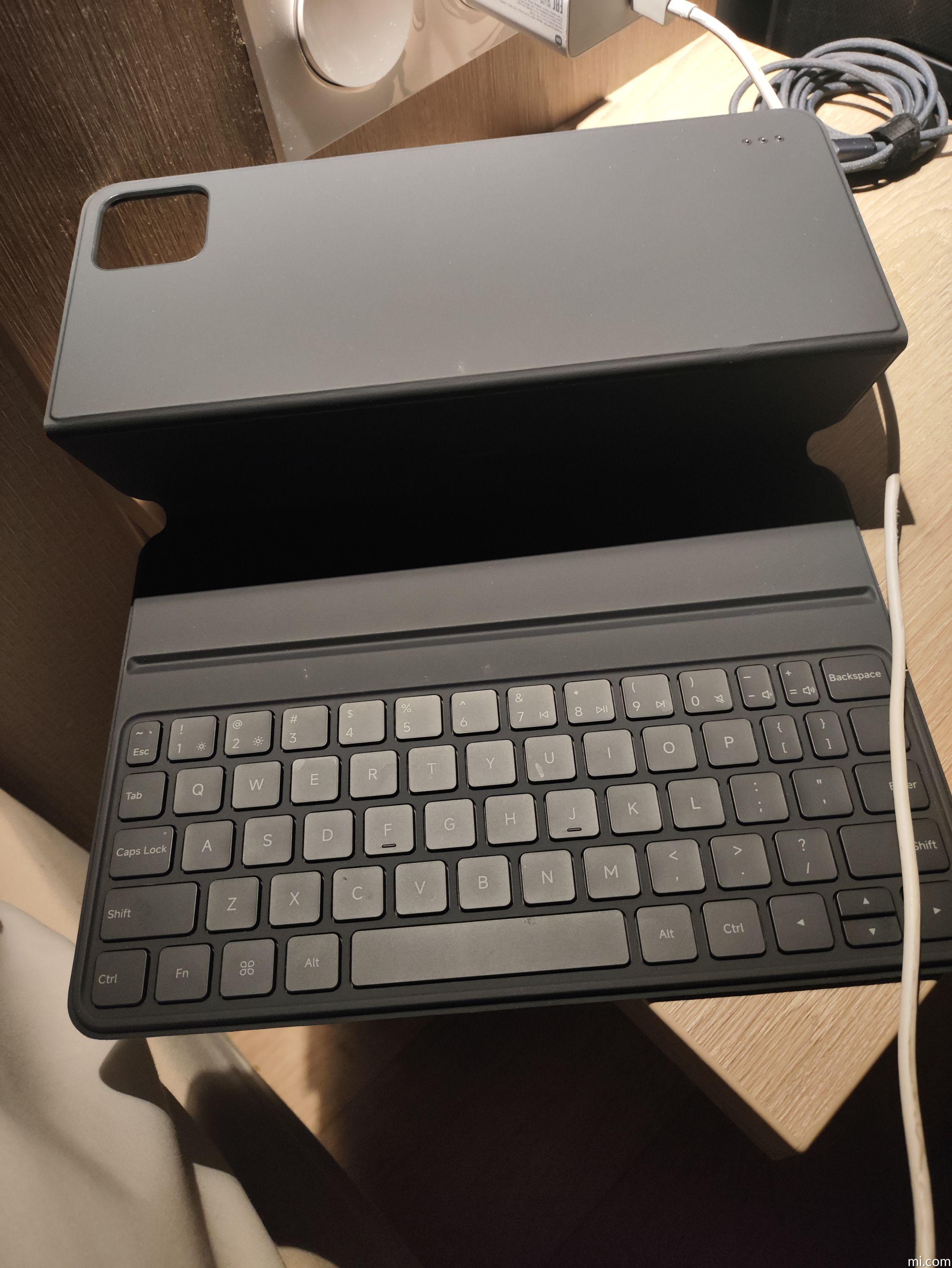 Xiaomi Pad 7 / 7 Pro Keyboard - Xiaomi România
