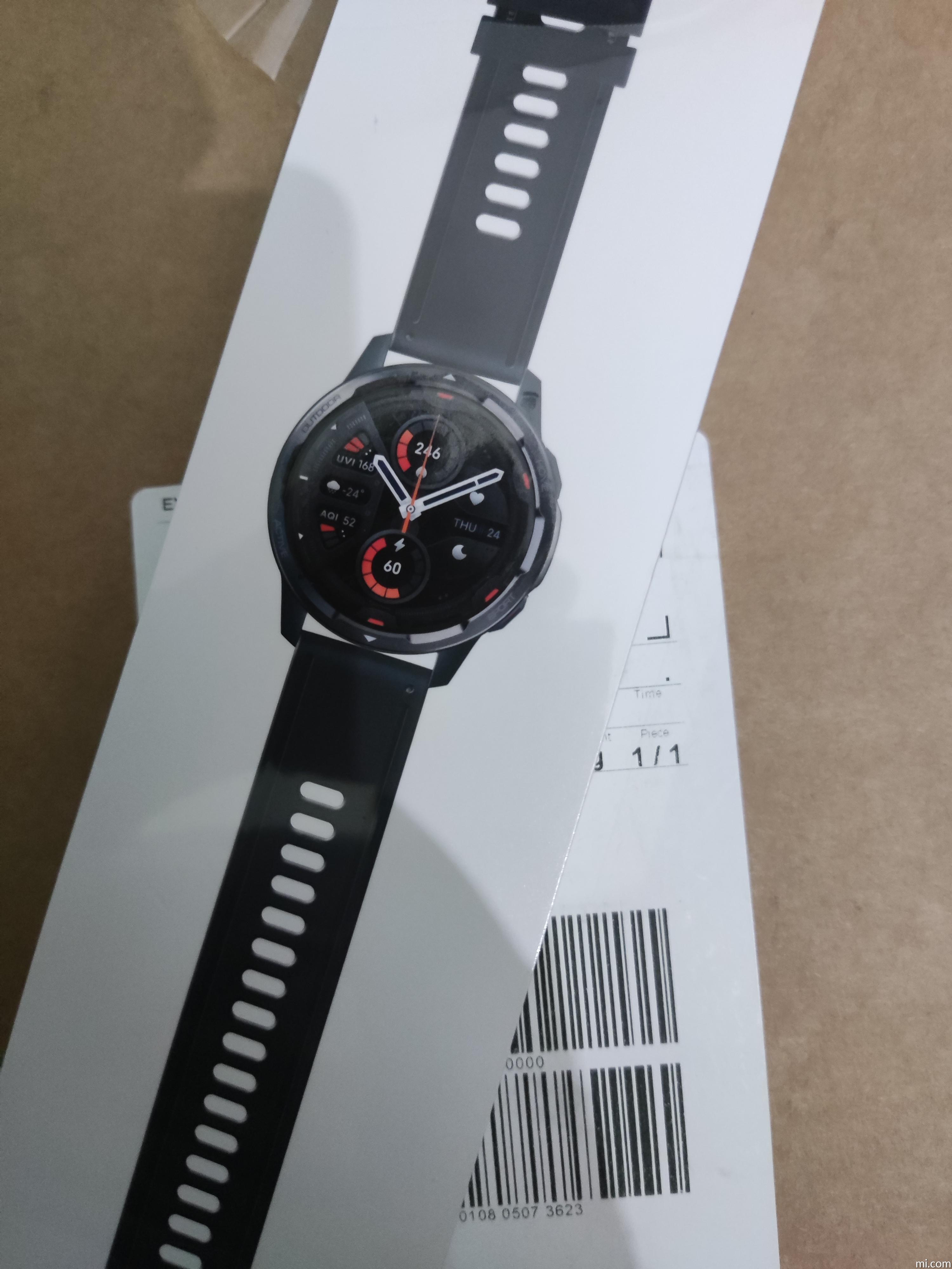 Xiaomi lancia S1 e S1 Active. I nuovi smartwatch hanno vetro in