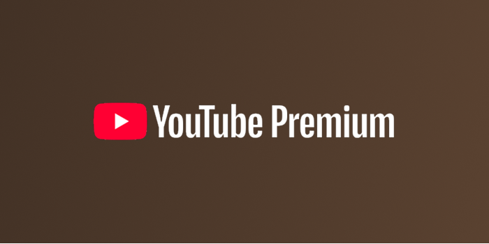 Logo de YouTube Premium que presenta la palabra "YouTube" en blanco y "Premium" en una fuente negrita, junto a un ícono de botón de reproducción rojo. El fondo es de color marrón degradado.
