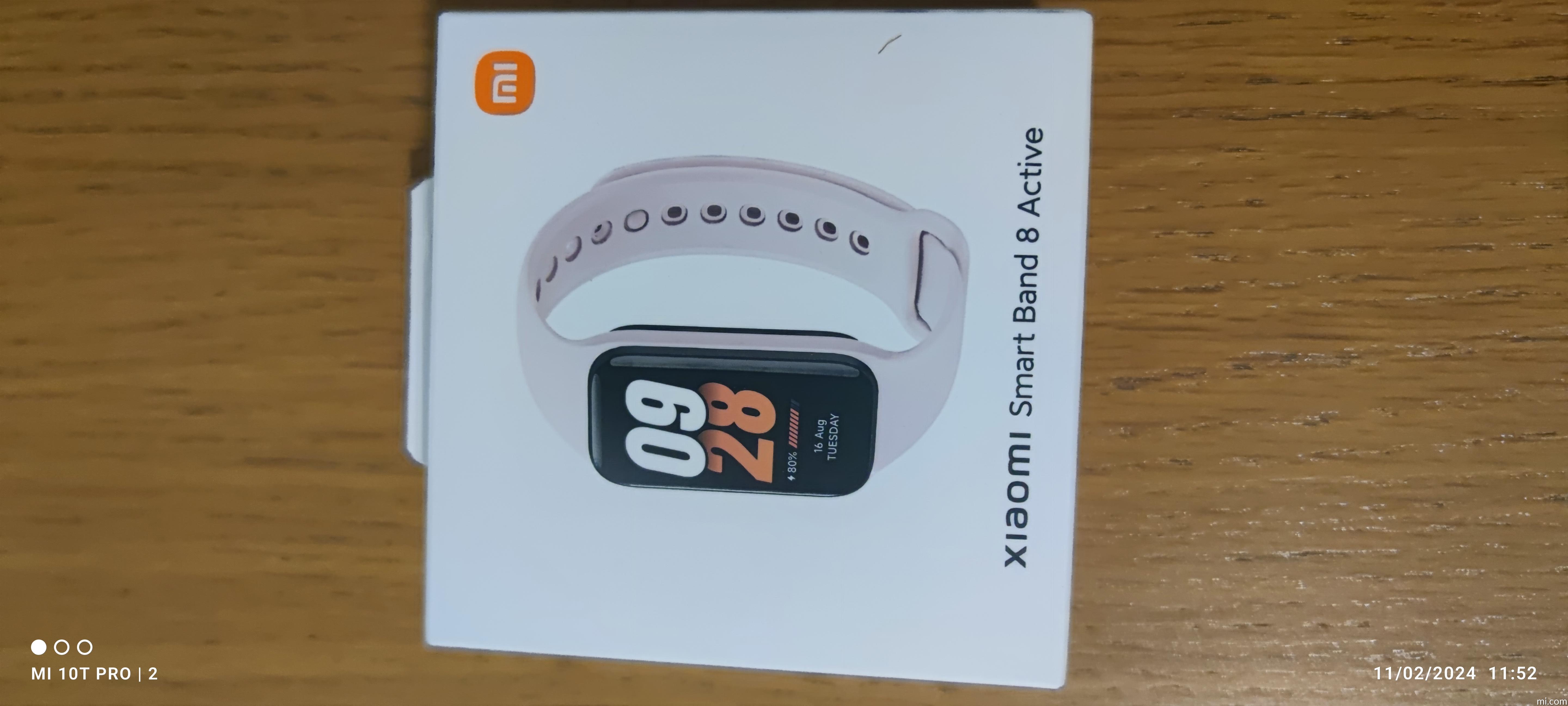 Xiaomi Smart Band 8 Active - Pulsera de Actividad, Autonomía de hasta 14  días, Pantalla TFT de 1,47”, Resistente al Agua 5 ATM, Monitorización de  Salud, +50 modos deportivos, Rosa (Versión ES) : : Electrónica