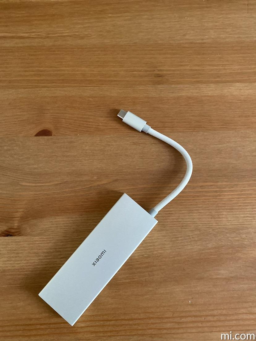 Xiaomi Hub Type C 5 en 1 avec 5 Types (3 Ports USB, 1 Port de Type C et Un Port HDMI) | Compatible avec Windows, Andorid, macOS et Linux | Grande