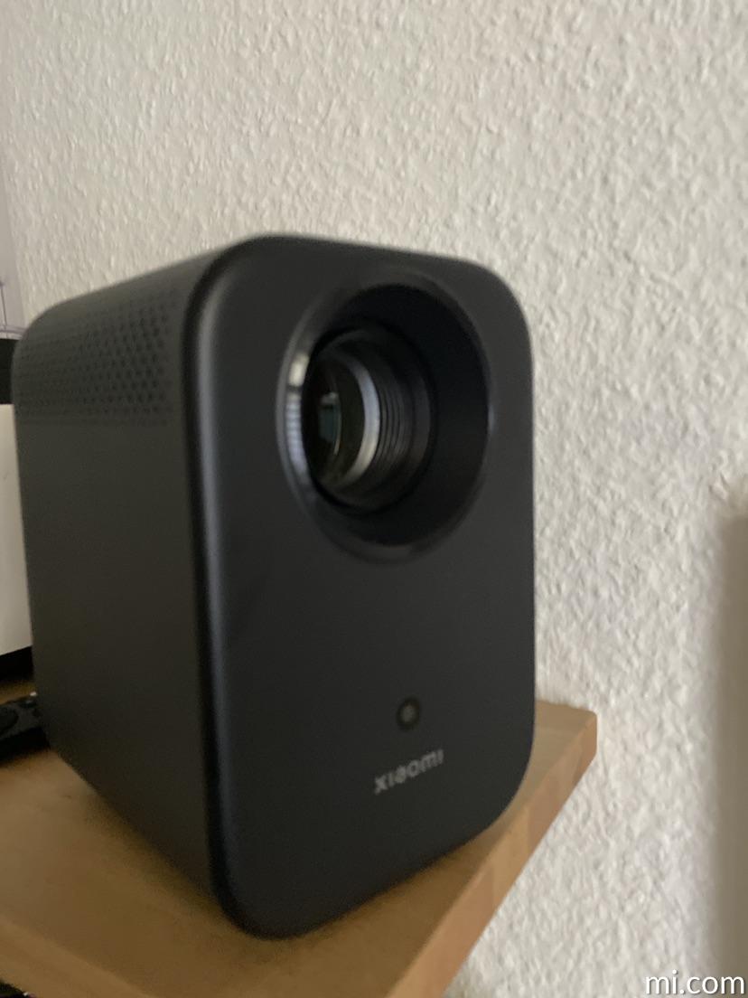 Xiaomi Smart Projector L1 本体 Xiaomi stellt neuen Smart Projector L1 mit Google TV vor