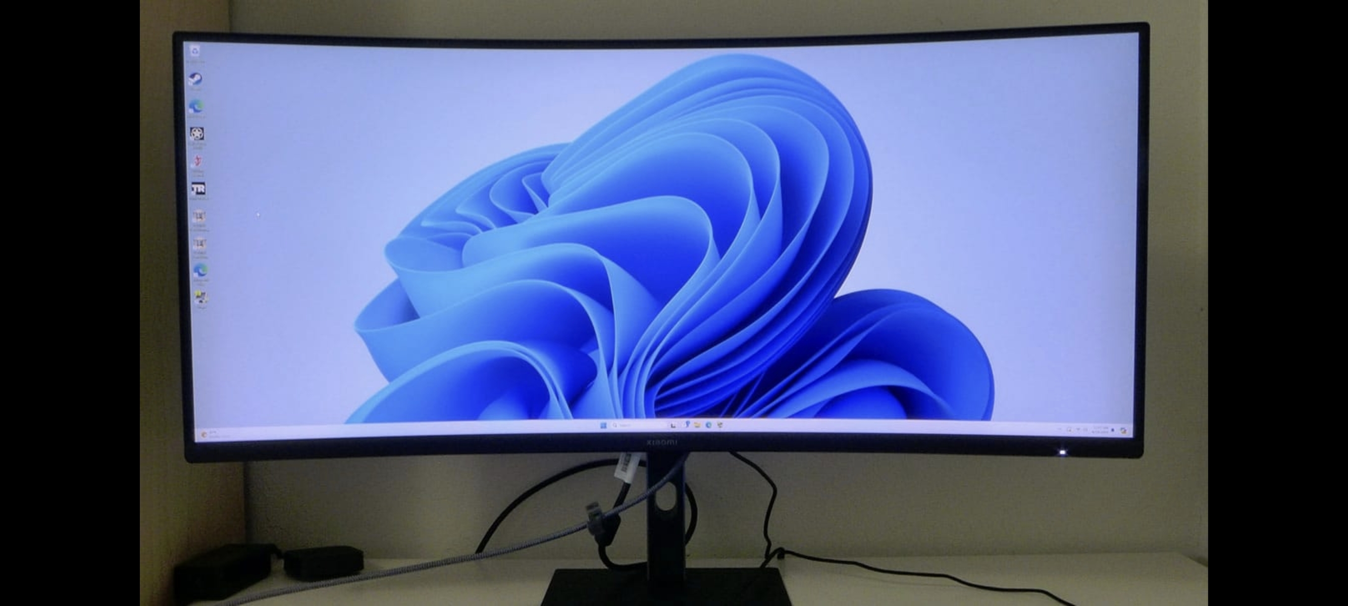Xiaomi Curved Gaming Monitor G34wqi - Xiaomi UK