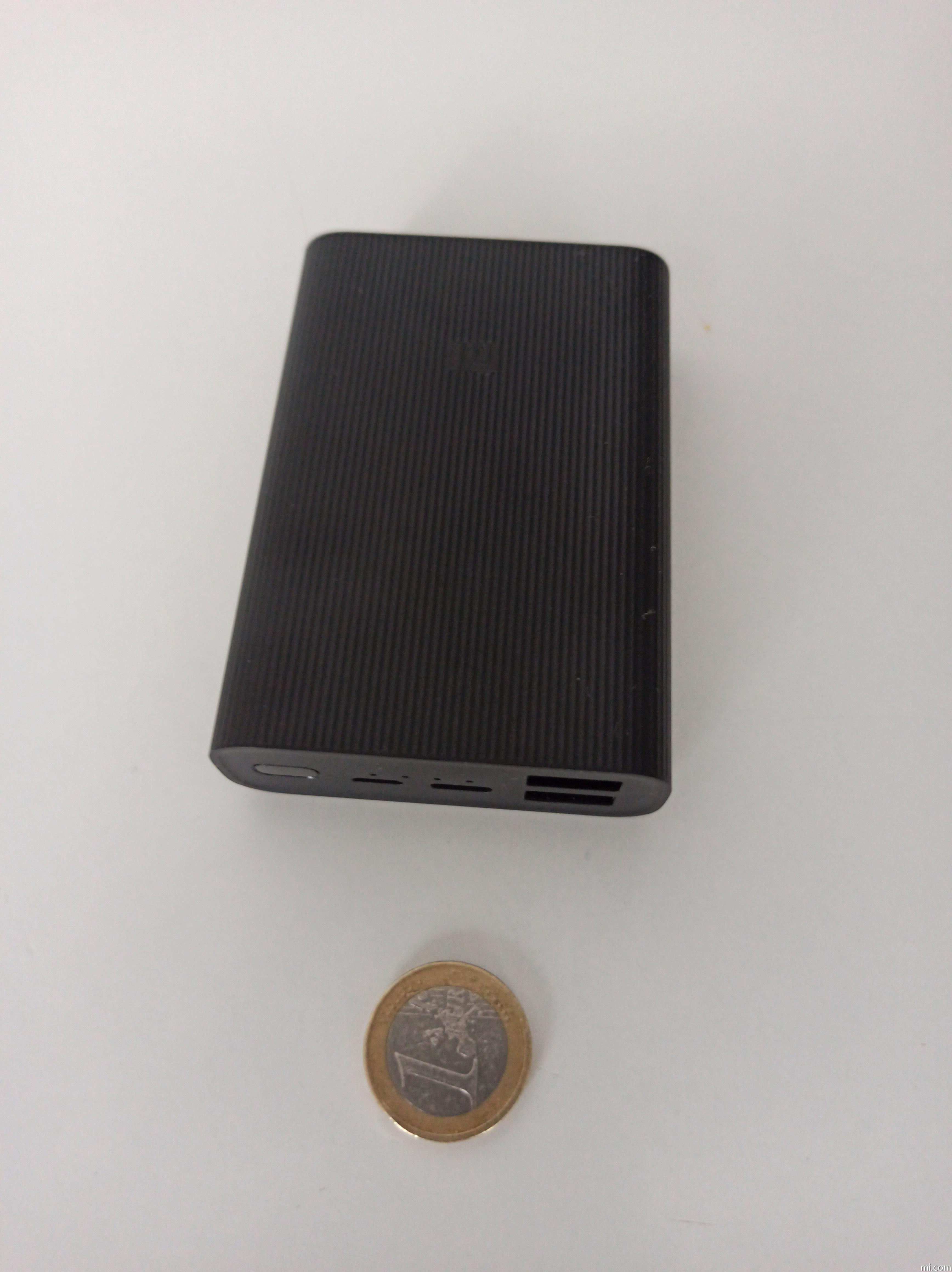 Xiaomi 10000mAh Mi Power Bank 3 Ultra Compact - Diseño Compacto, batería  con un núcleo, Carga rápida Inteligente, Negro (Versión ES + 3 años de  garantía) : : Electrónica