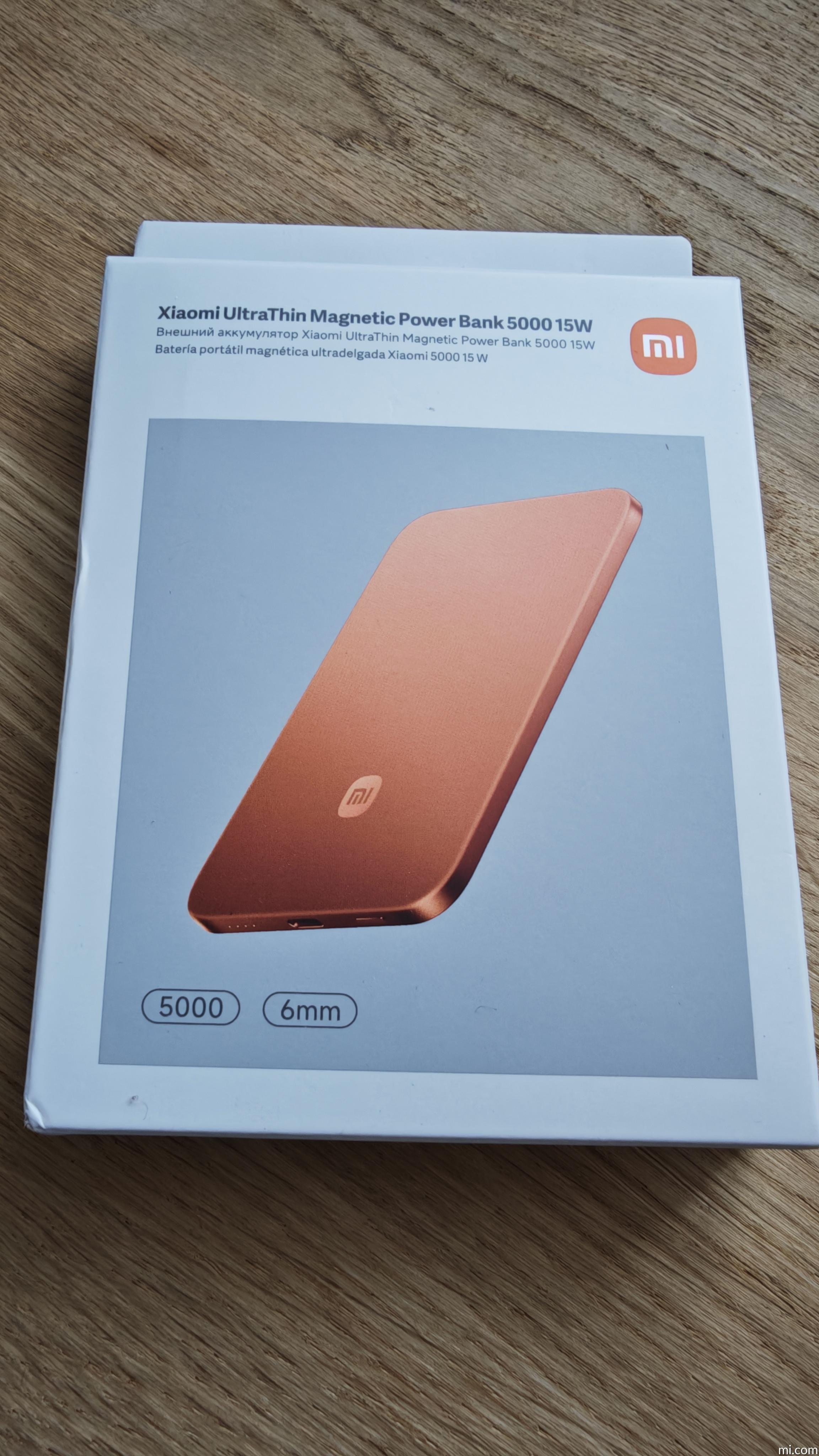 Xiaomi UltraThin Magnetic Power Bank 5000 15W Glacier Silver
