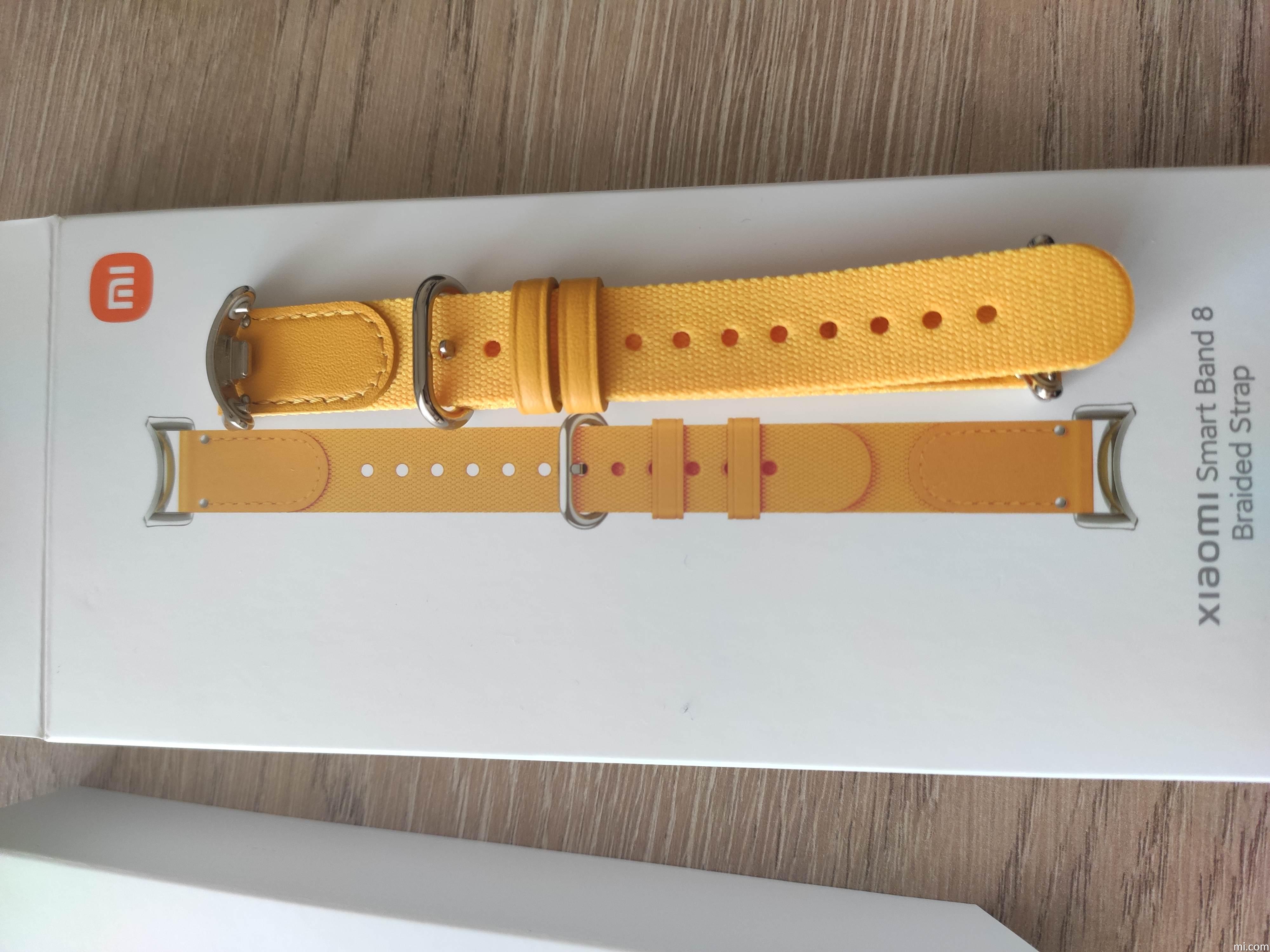 Yisica 3 Pack Cinturini Per Xiaomi Mi Band 4 E Mi Band 3 – Silicone Morbido E Traspirante, Colori Nero/Grigio/Bianco, Regolabile Da 140 A 215 Mm