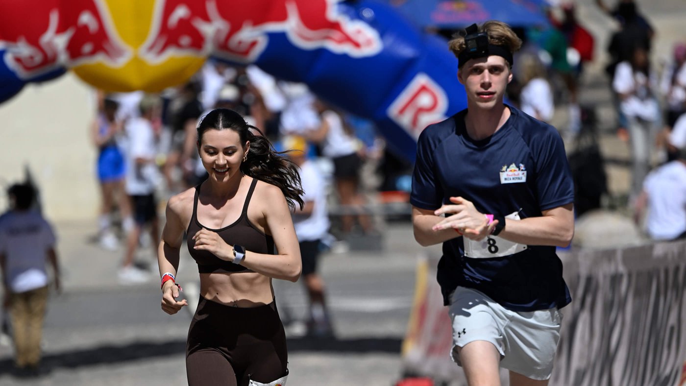 Seria Redmi Note 14 x Red Bull Ibiza Royale