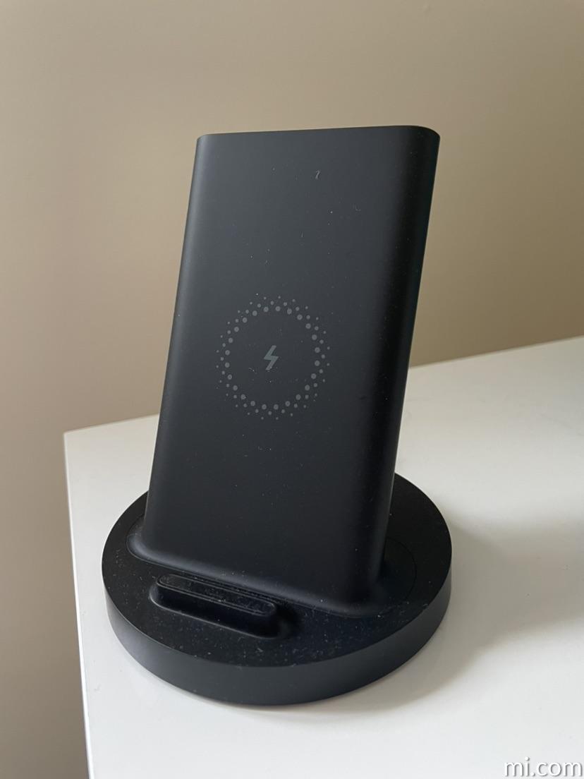 Xiaomi wireless charger outlet 20w
